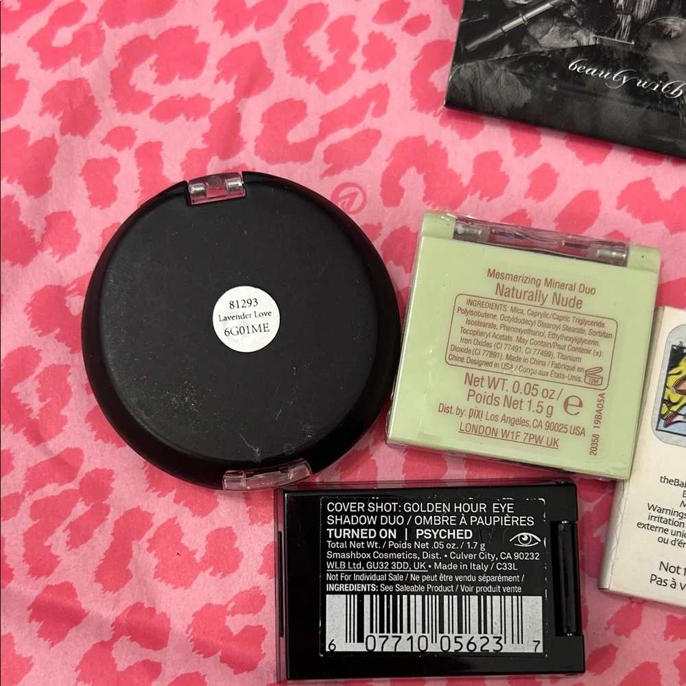Ipsy Rose Gold Makeup Bag with Assorted Eyeshadows